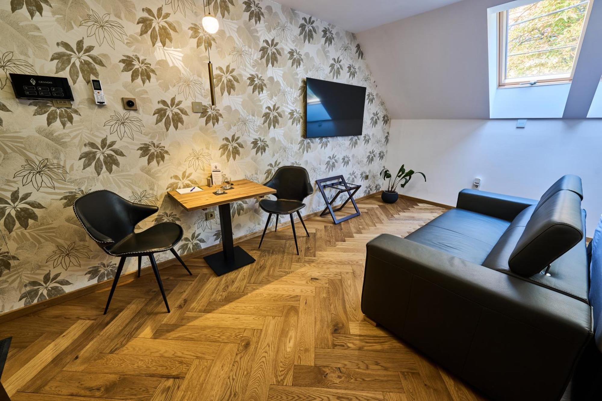 Grandis Premium Apartments Gödöllő Esterno foto